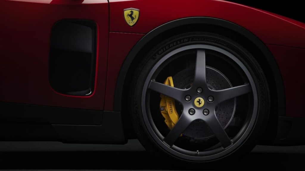 Ferrari_Electrique_Luce