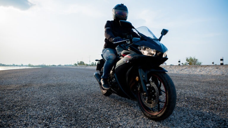 Permis moto : comment réussir sa formation pratique de catégorie A ?