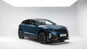 Renault Mégane E-Tech restylée : voici tout ce que l’on sait de ce millésime 2026 Nouvelle-Renault-Megane-E-Tech-2026