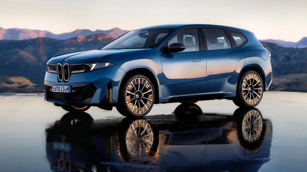 Test-autonomie-BMW-IX3-NAF