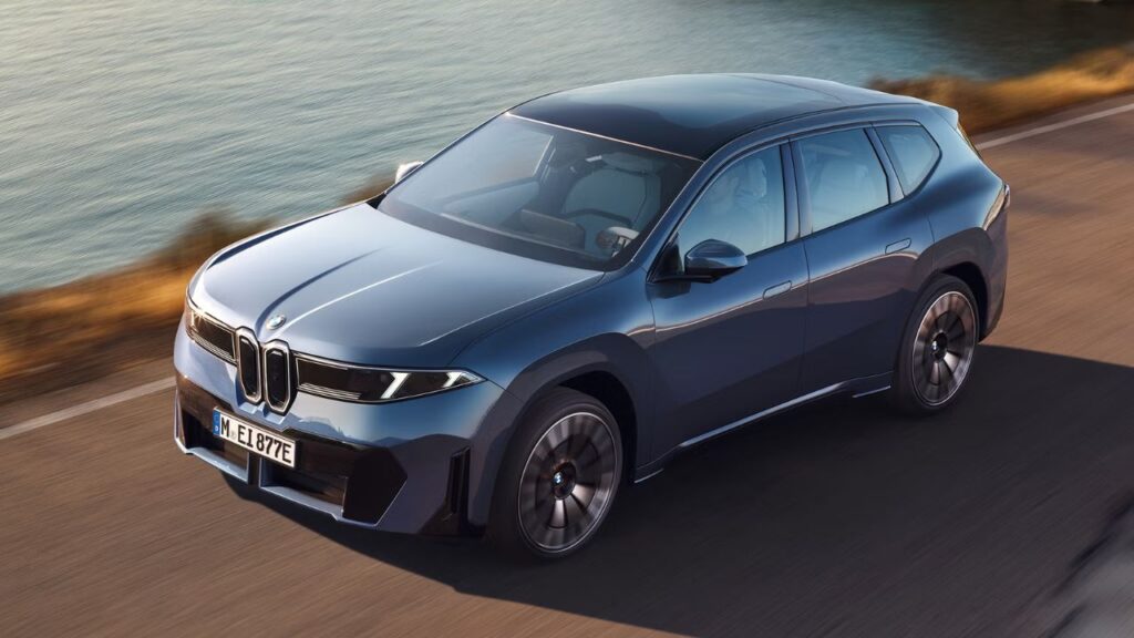 Test-autonomie-BMW-IX3-NAF-3