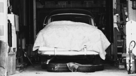 Voiture immobilisée longtemps : quels sont les vrais risques mécaniques ? voiture-immobilisée-que-faire