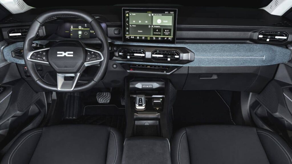 Dacia-Striker-Hybrid-155-interieur