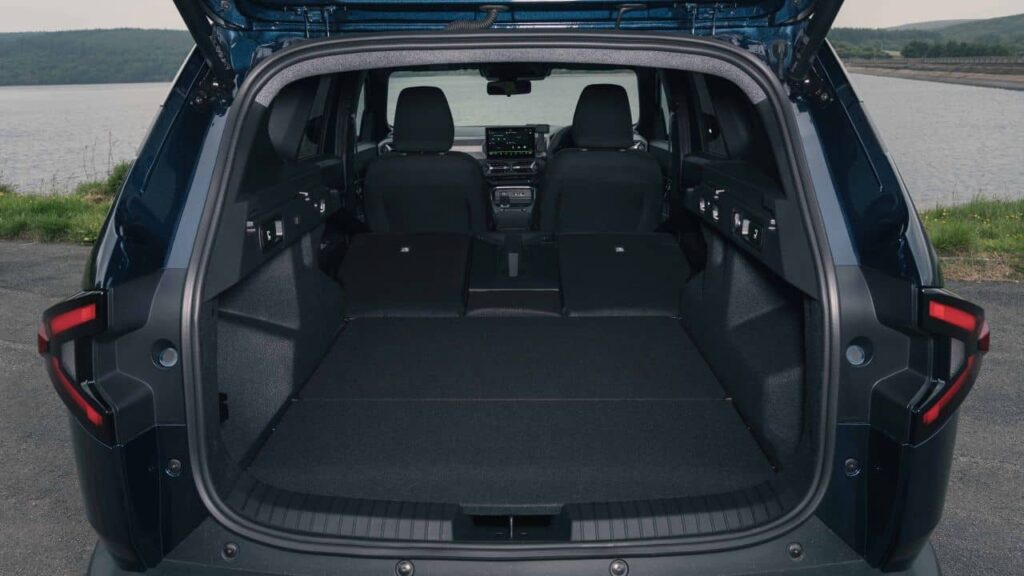 Original-6553-dacia-bigster-boot-5 (1)