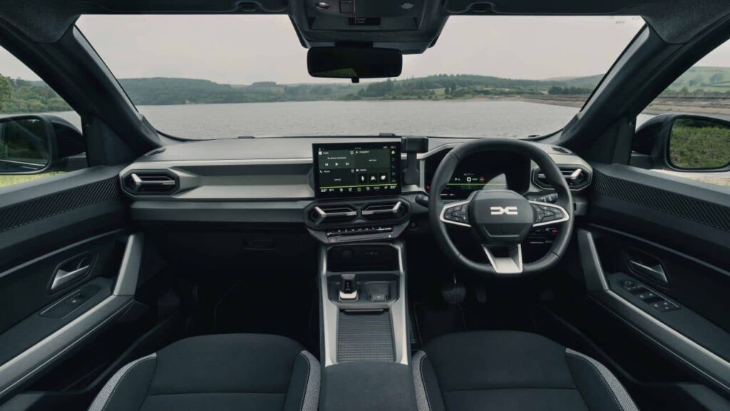 Original-6606-dacia-bigster-interior-journey-spec-2 (1)