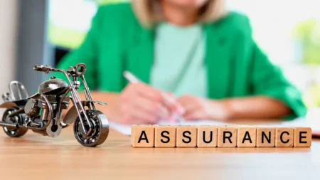 Changer de formule en cours de contrat : comment adapter son assurance moto ? Adapter son assurance moto : comment changer de formule ?